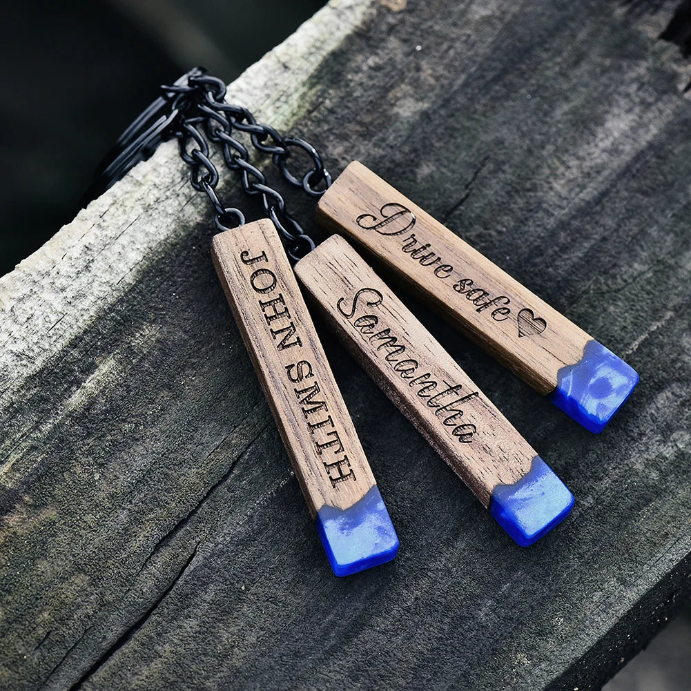 Custom resin wood keychain fashion personlized gift for couple car key ring chain engraving text logo name oem