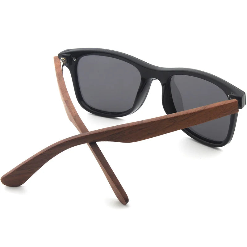 Fashion pc frame black walnut sunglasses men of polarized uv400 with wooden case vintage eyewear designer retro glasses