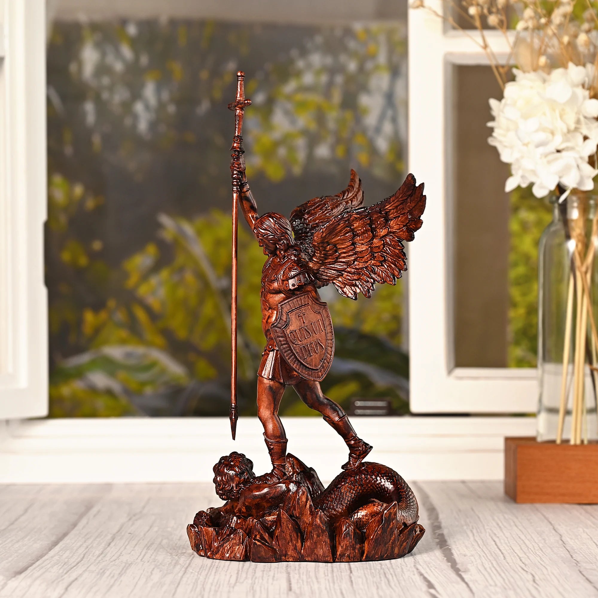 Cross-border solid wood crafts archangel michael round carved boxwood desktop ornaments wooden decorations - retro / 10