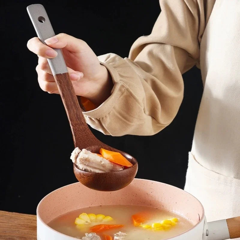 Wooden chicken wing kitchen utensils set non-stick pans specialized cookware tools