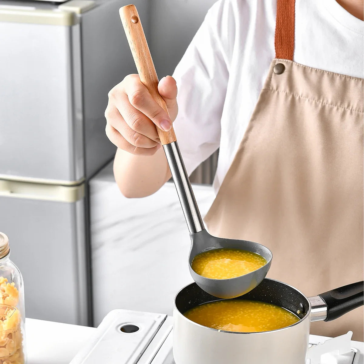 8pcs silicone kitchenware set non-stick wooden handle kitchen utensils anti slip spatula shovel spoon spaghetti claw