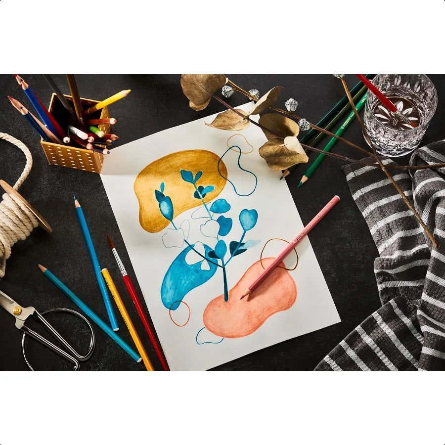 Aquarellable coloring pencil aquacolor tin of 36 assorted colors - united states - color