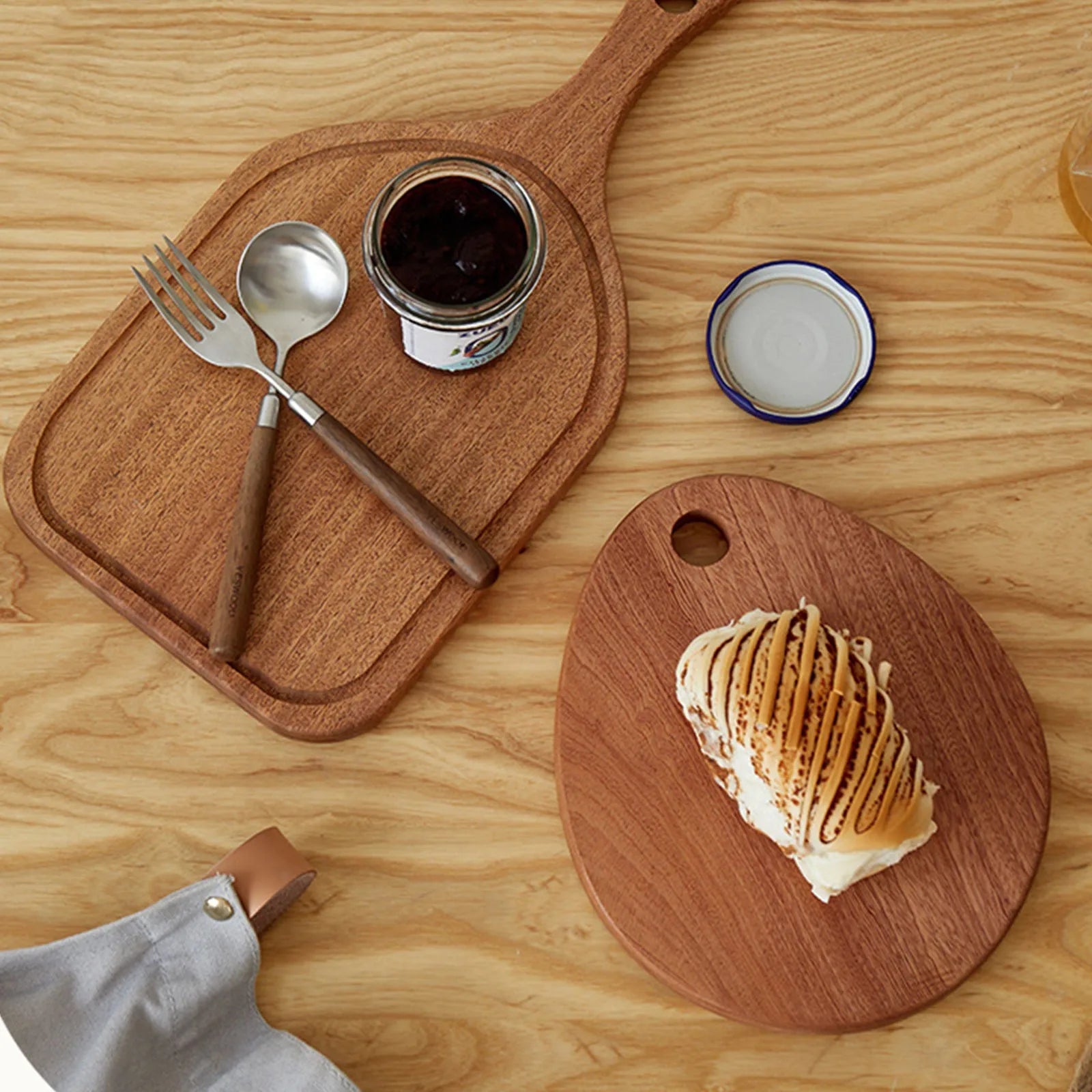 Carved wooden cutting board fruit water cup children’s dining plate steak