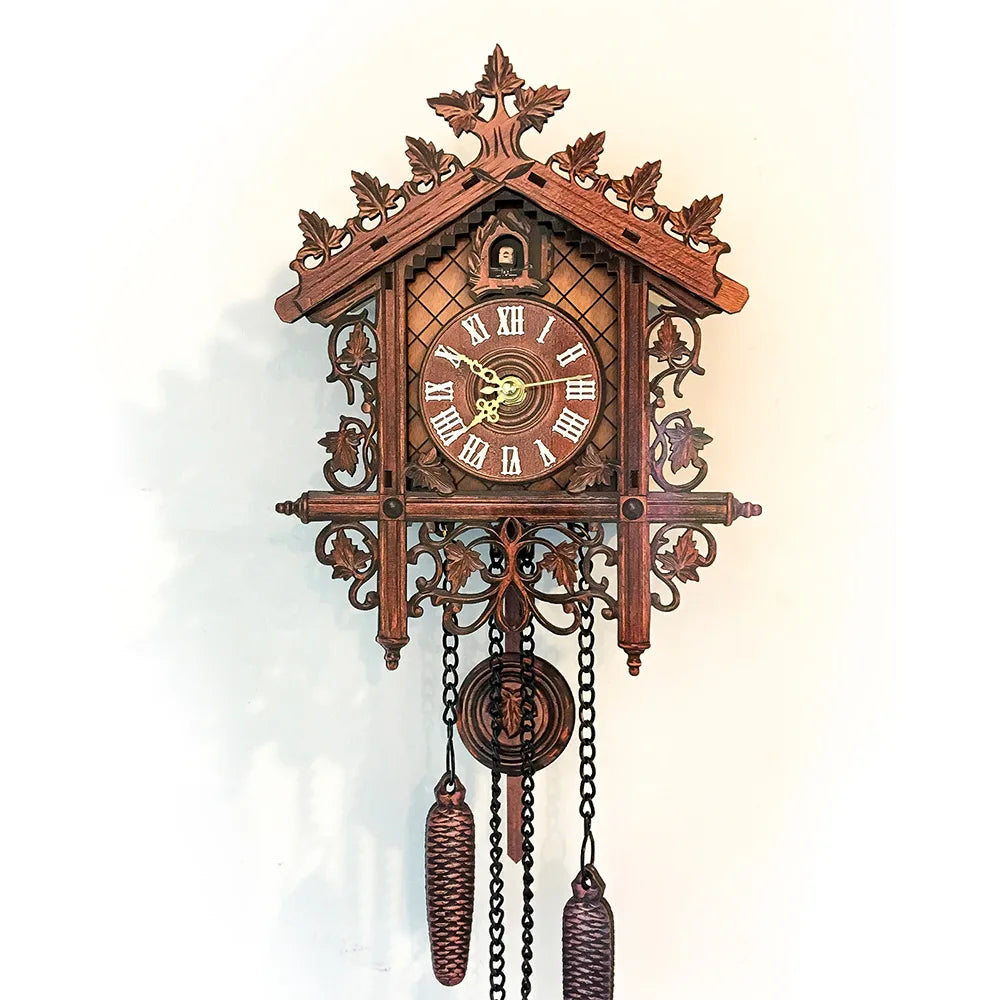 Vintage cuckoo clock wall handcrafted wooden silent for home decor nordic antique style electronic cuccu watch