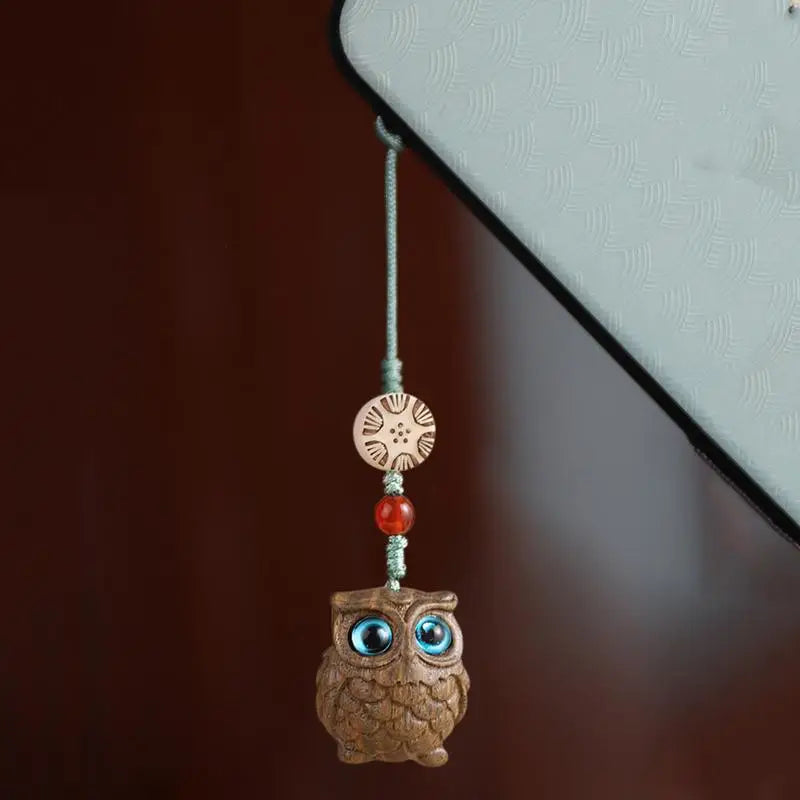 Owl wooden keychain portable fashionable phone charm decor pendant for women men bag key accessories gift keyring