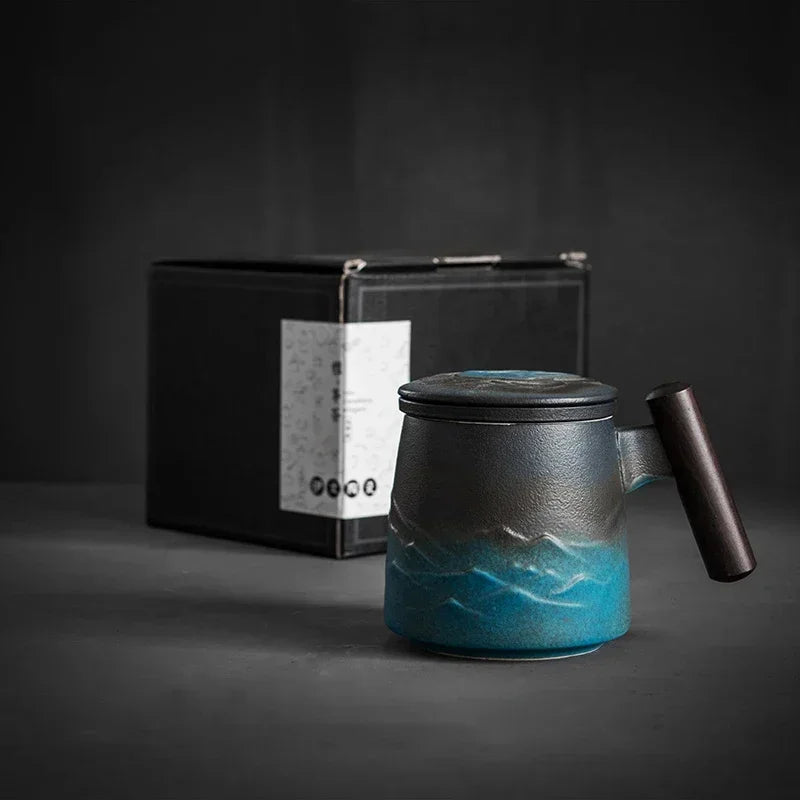 Beautiful tea mugs ceramic vintage coffee cup beer large mug with infuser lid wooden handle tableware personalized