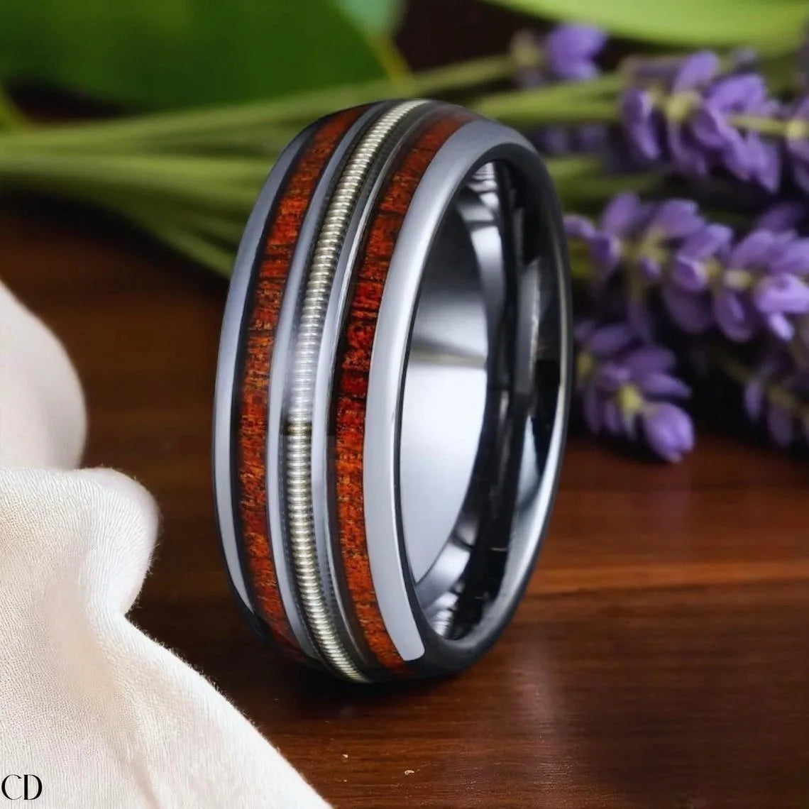 Fashion 8mm silver color stainless steel guitar string rings for men whiskey barrel wood inlay guitarist ring wedding