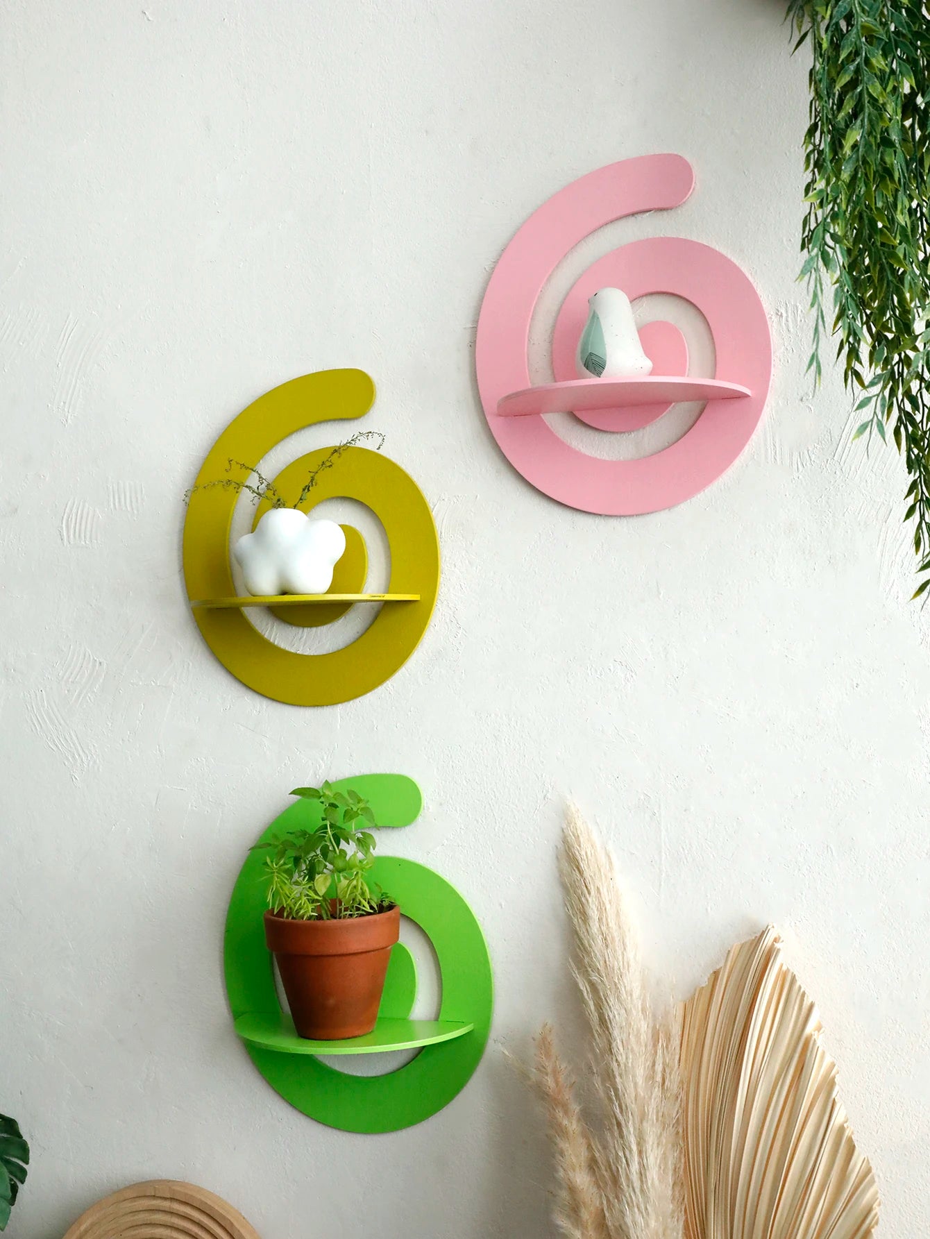 Cute candy shape wooden floating wall shelf display plant flower pot tray storage rack art home decoration girl room