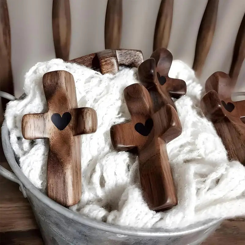 Wooden prayer crucifixion jesus encouragement black walnut palm crucifix lightweight relieve stress hollowed out heart