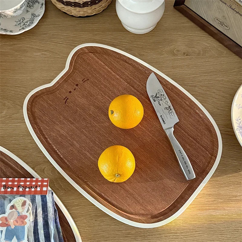 Cute cat-shaped solid wood cutting board household kitchenware wooden anti-mold and antibacterial chopping panel