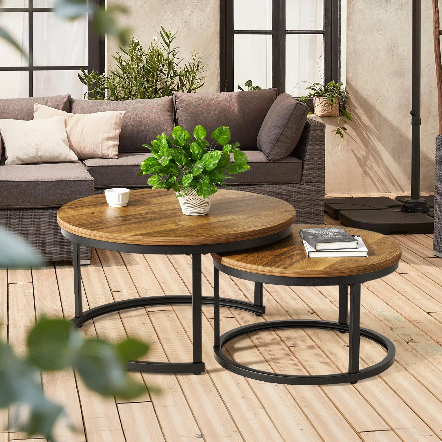 2-piece nesting coffee table set | 23.6’’ round rustic solid wood tabletop (clear grain for premium texture)