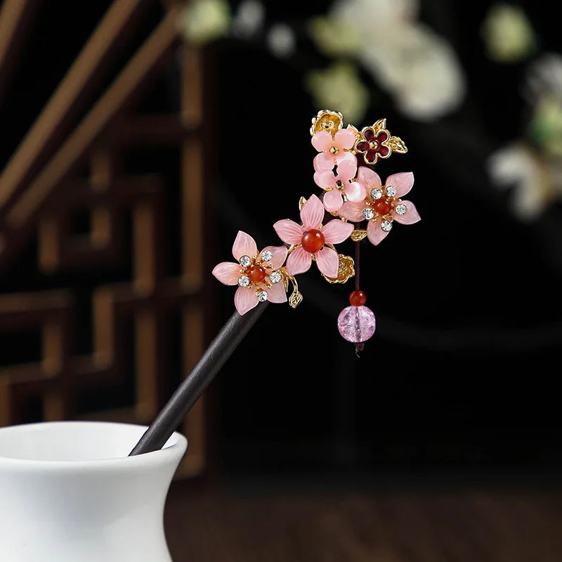 1pc wooden hair stick chinese style winding flower hairpin with tassel elegant lady clip accessories vintage 2024