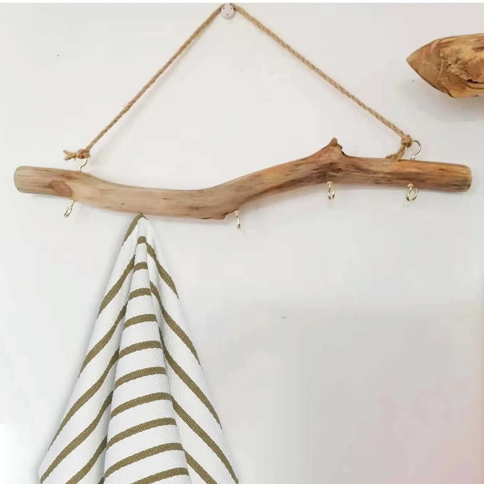 Practical wooden hook wall mounted driftwood key holder organization branch hanger rack for hat jewelry home