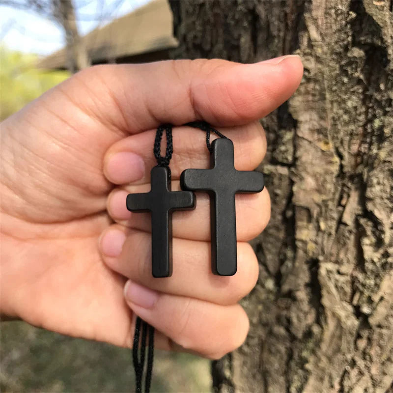 3cm hign-end ebony cross pendant necklace for lady gift blessing jewelry simple and fashionable sandalwood men - square