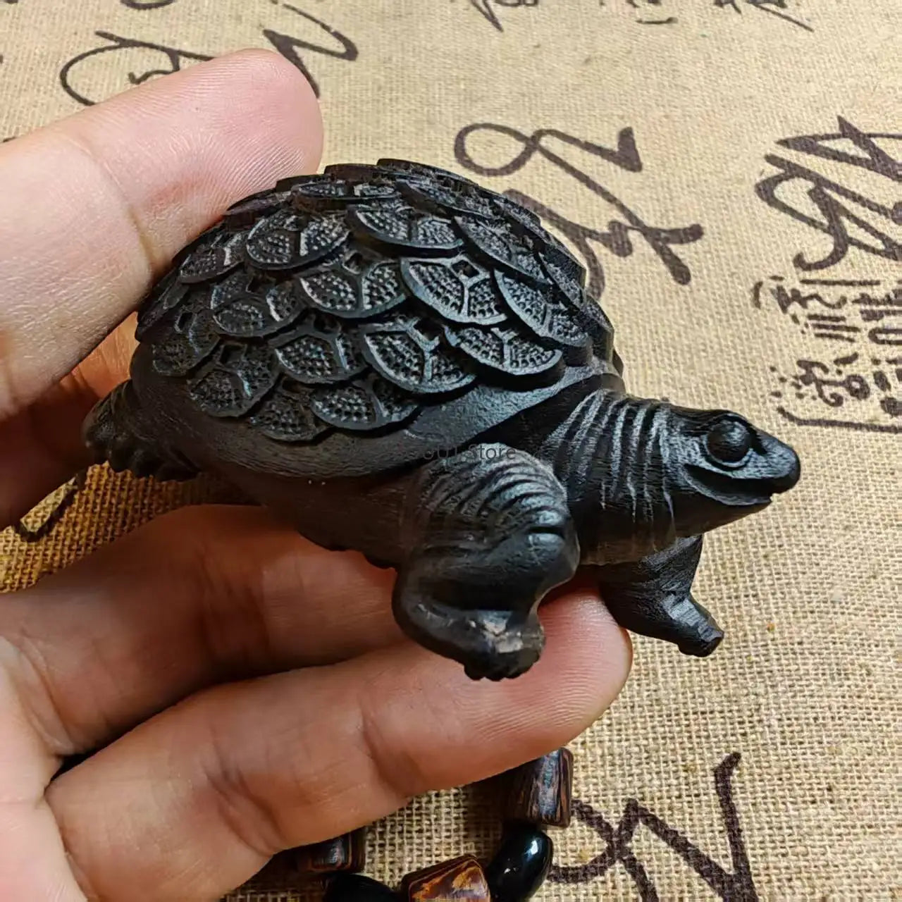 Agarwood sculpture money turtle ornament wooden office home figurines decoration accessories birthday gift for family