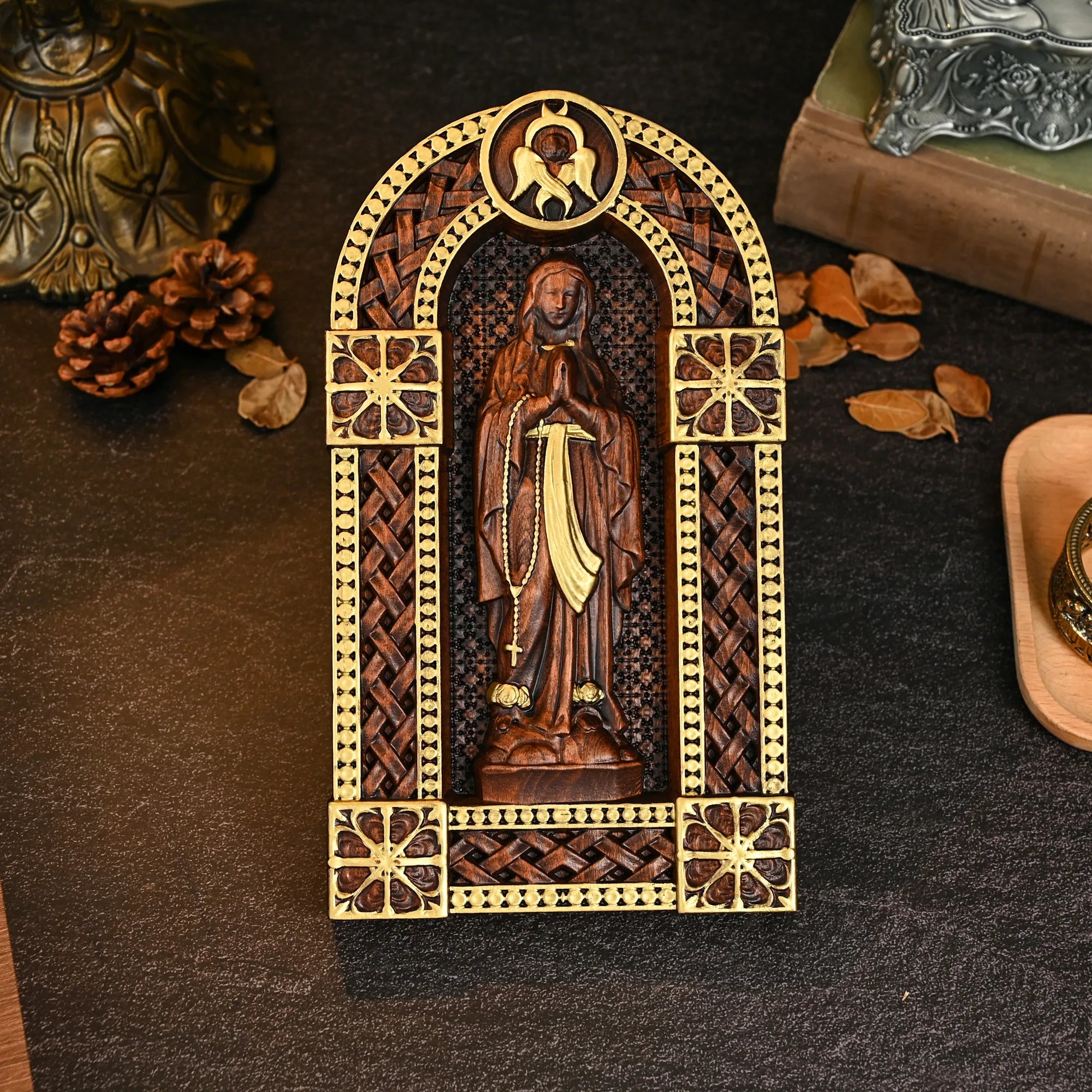 Virgin mary crafts cross-border solid wood carving creative desktop ornaments christmas decorations holiday gifts