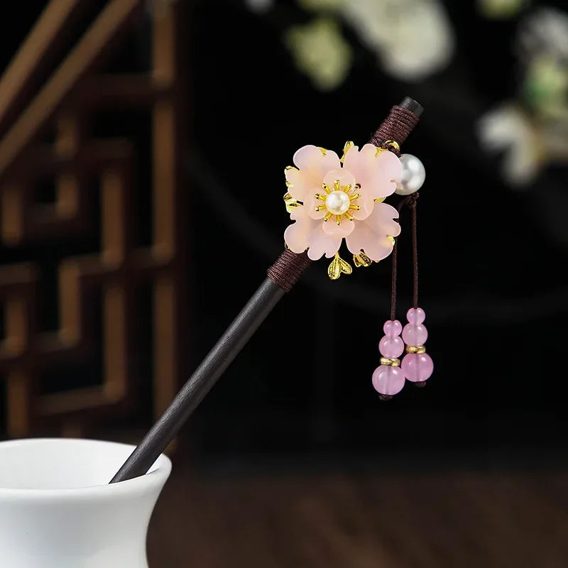 1pc wooden hair stick chinese style winding flower hairpin with tassel elegant lady clip accessories vintage 2024