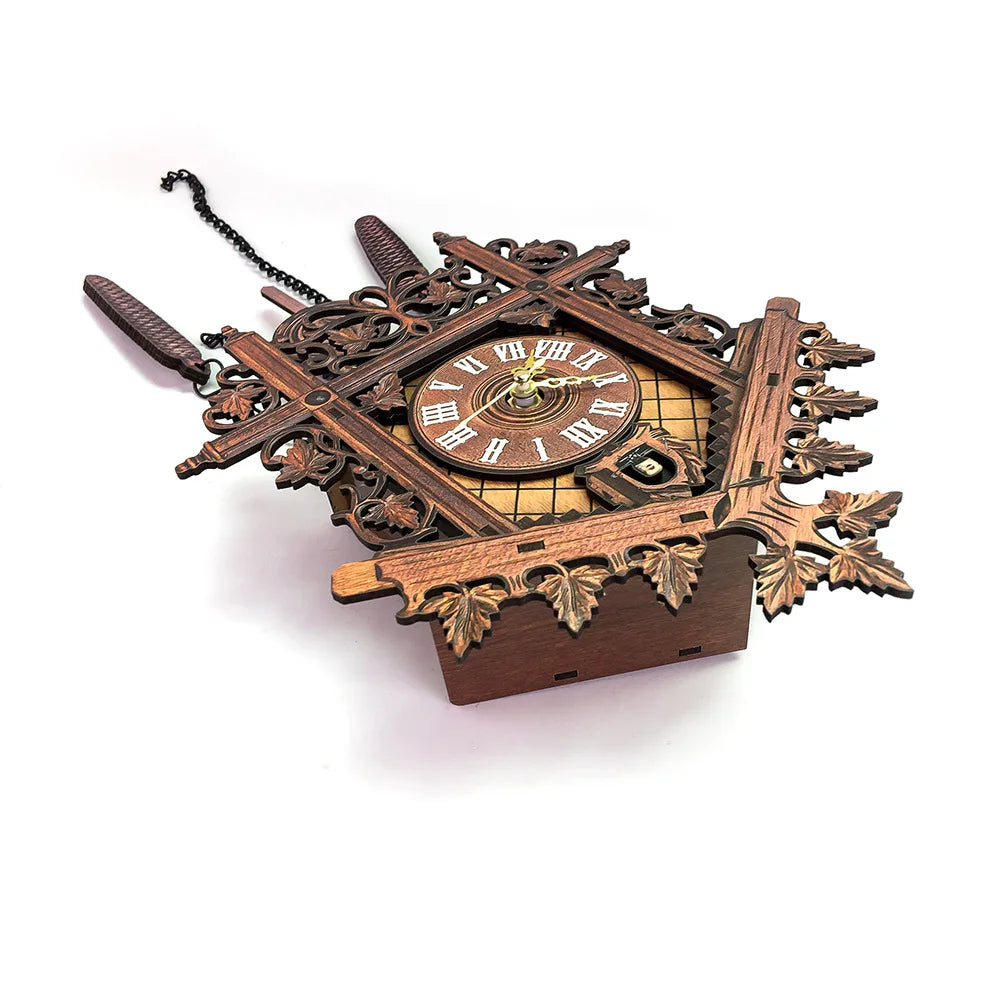 Vintage cuckoo clock wall handcrafted wooden silent for home decor nordic antique style electronic cuccu watch