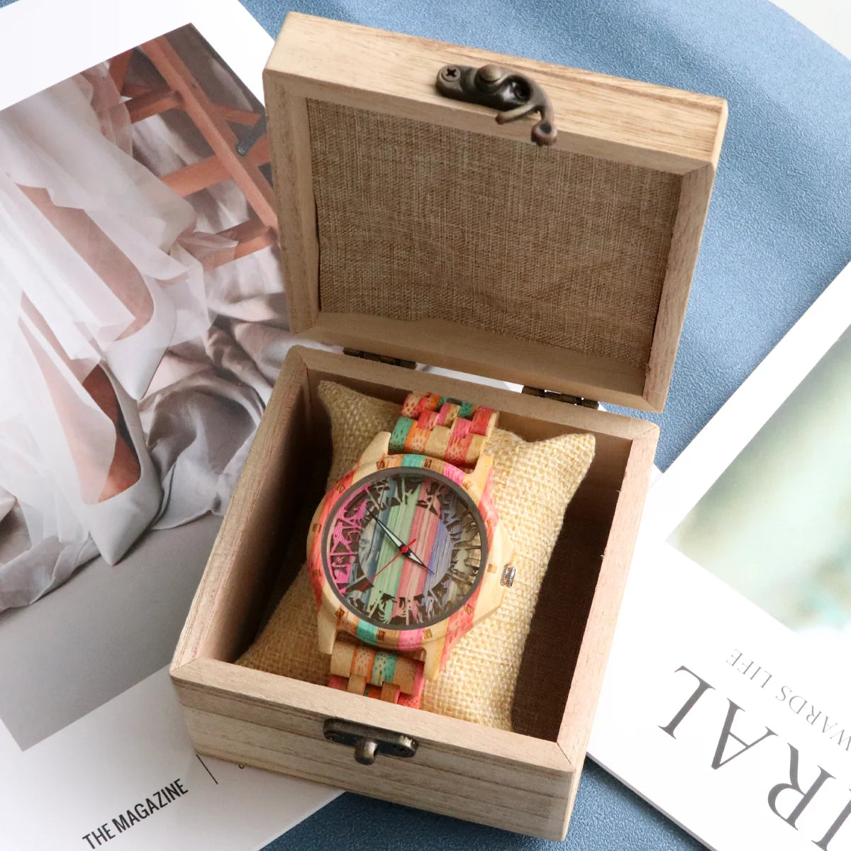 Colorful bamboo men’s watch,12 constellation scale hollow-out dial,fashion quartz wristwatch,men’s wooden watch,gift