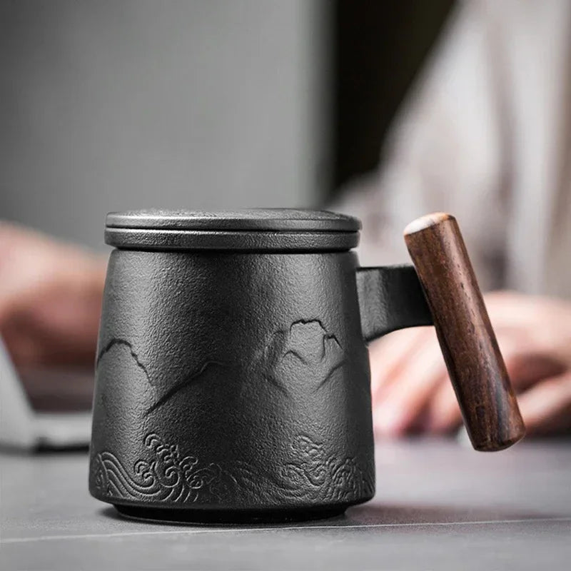 Beautiful tea mugs ceramic vintage coffee cup beer large mug with infuser lid wooden handle tableware personalized gifts