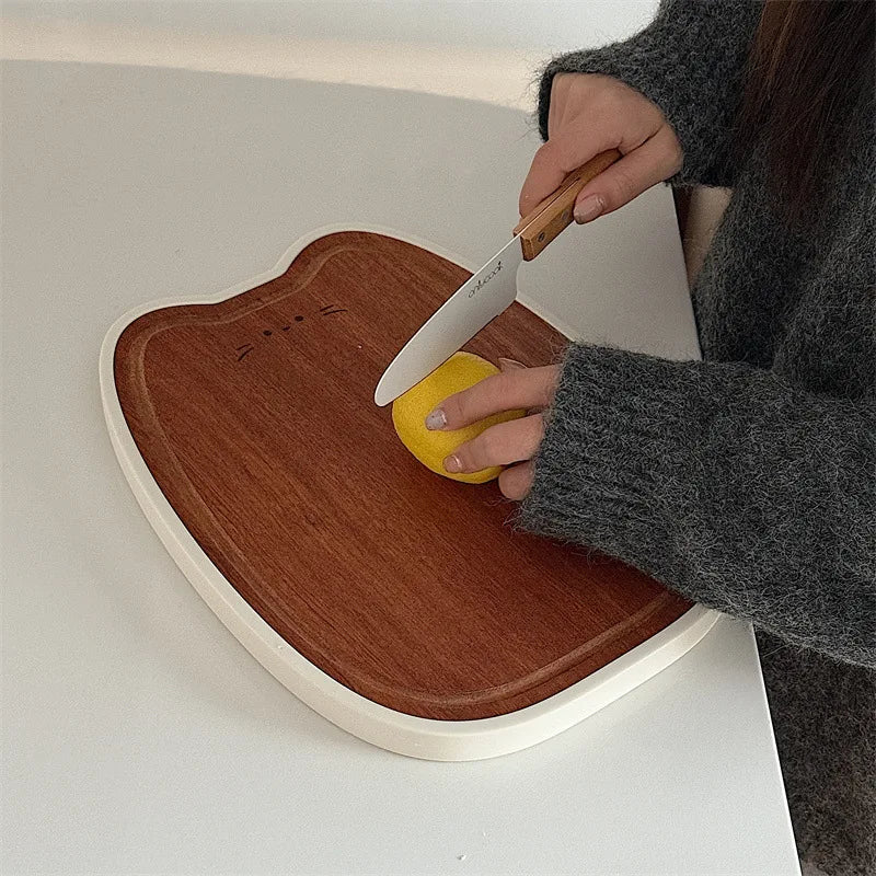 Cute cat-shaped solid wood cutting board household kitchenware wooden anti-mold and antibacterial chopping panel