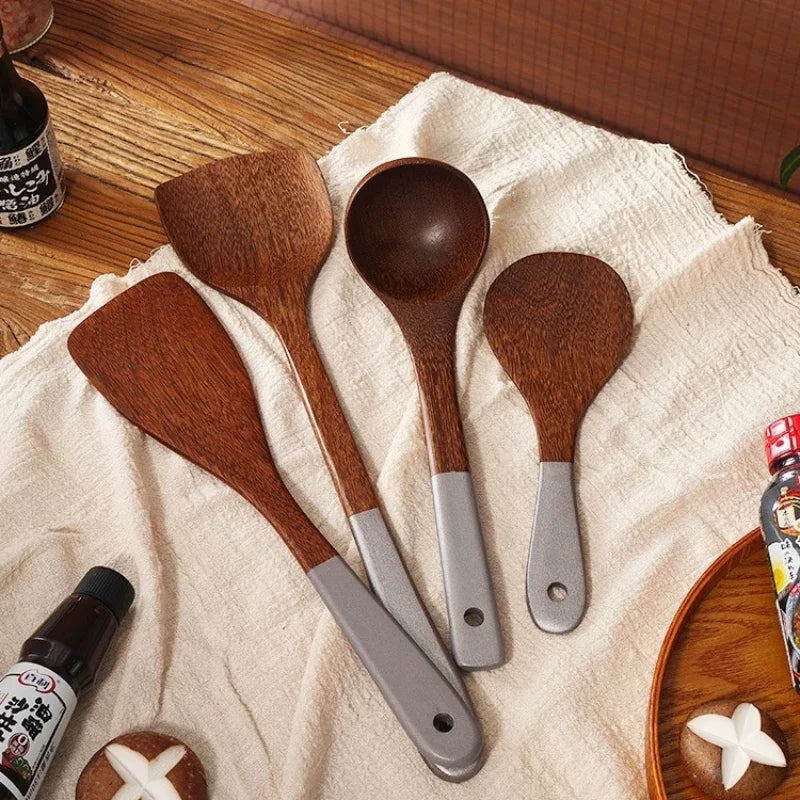 Wooden chicken wing kitchen utensils set non-stick pans specialized cookware tools