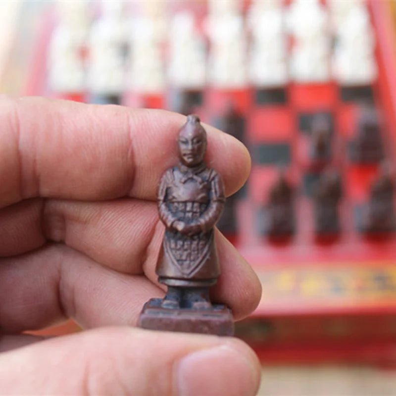 New wood chess chinese retro terracotta warriors do old carving resin chessman christmas birthday premium gift