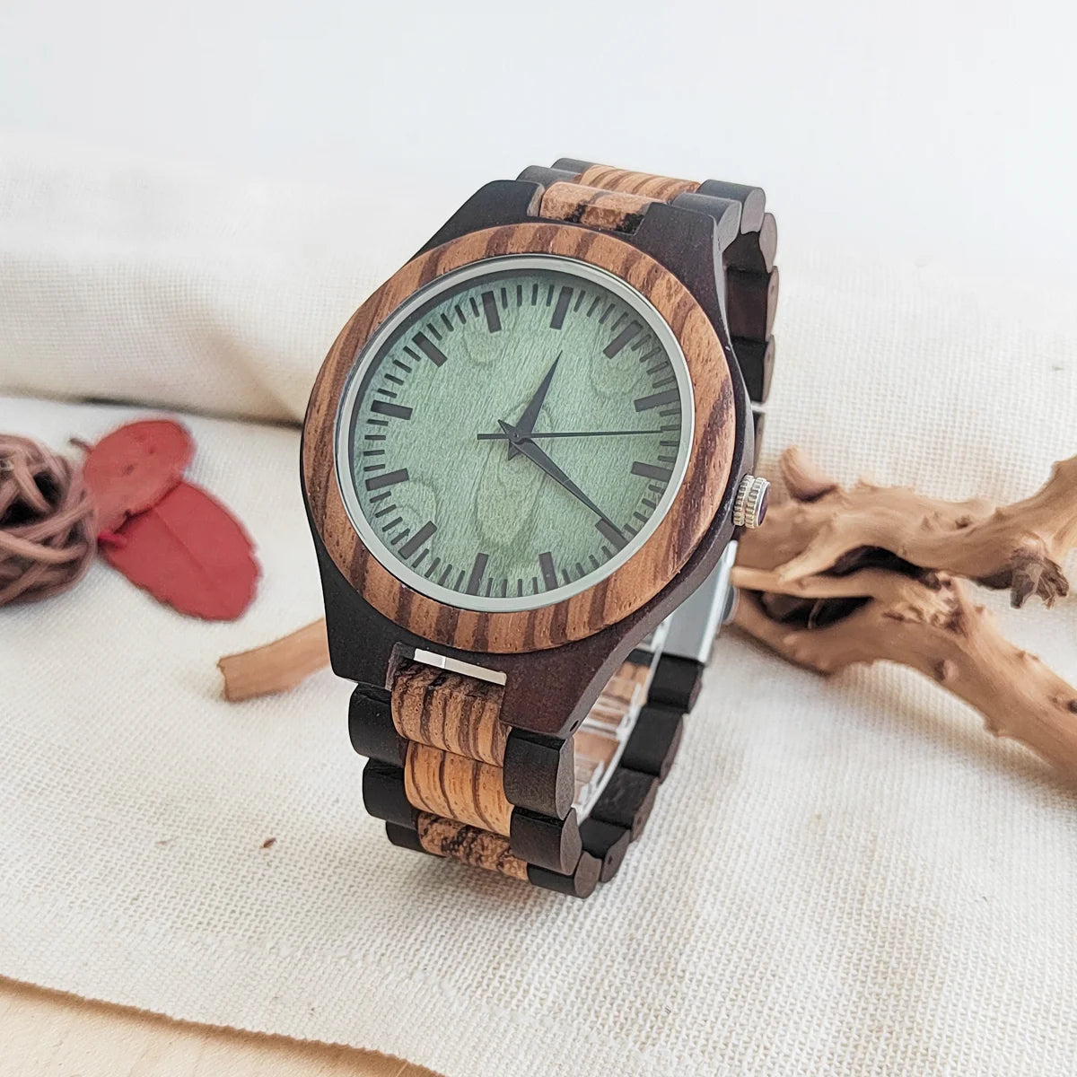 Vintage wooden wrist watches for men & women leather strap clock quartz wood personalized men’s birthday gift wholesale