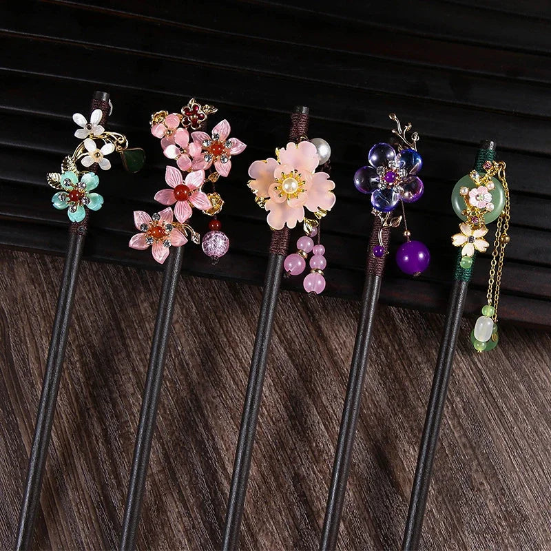 1pc wooden hair stick chinese style winding flower hairpin with tassel elegant lady clip accessories vintage 2024