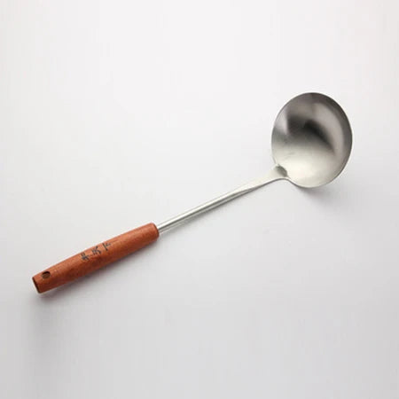 Stainless steel solid turner soup spoon wok spatula ladle with wooden handle - cooking utensils - c
