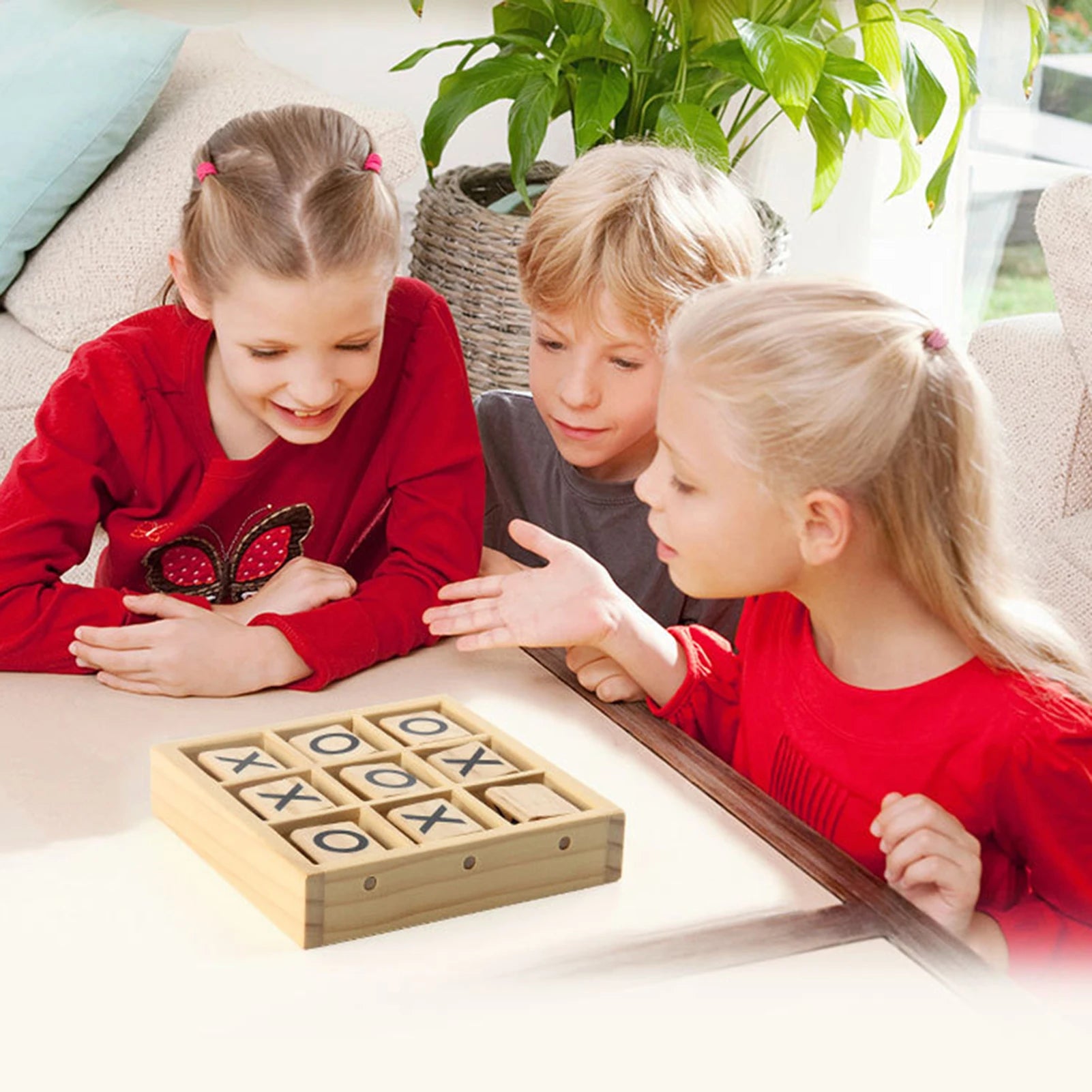 Wooden tic-tac-toe board game logical thinking training toy for family gathering - tic tac toe