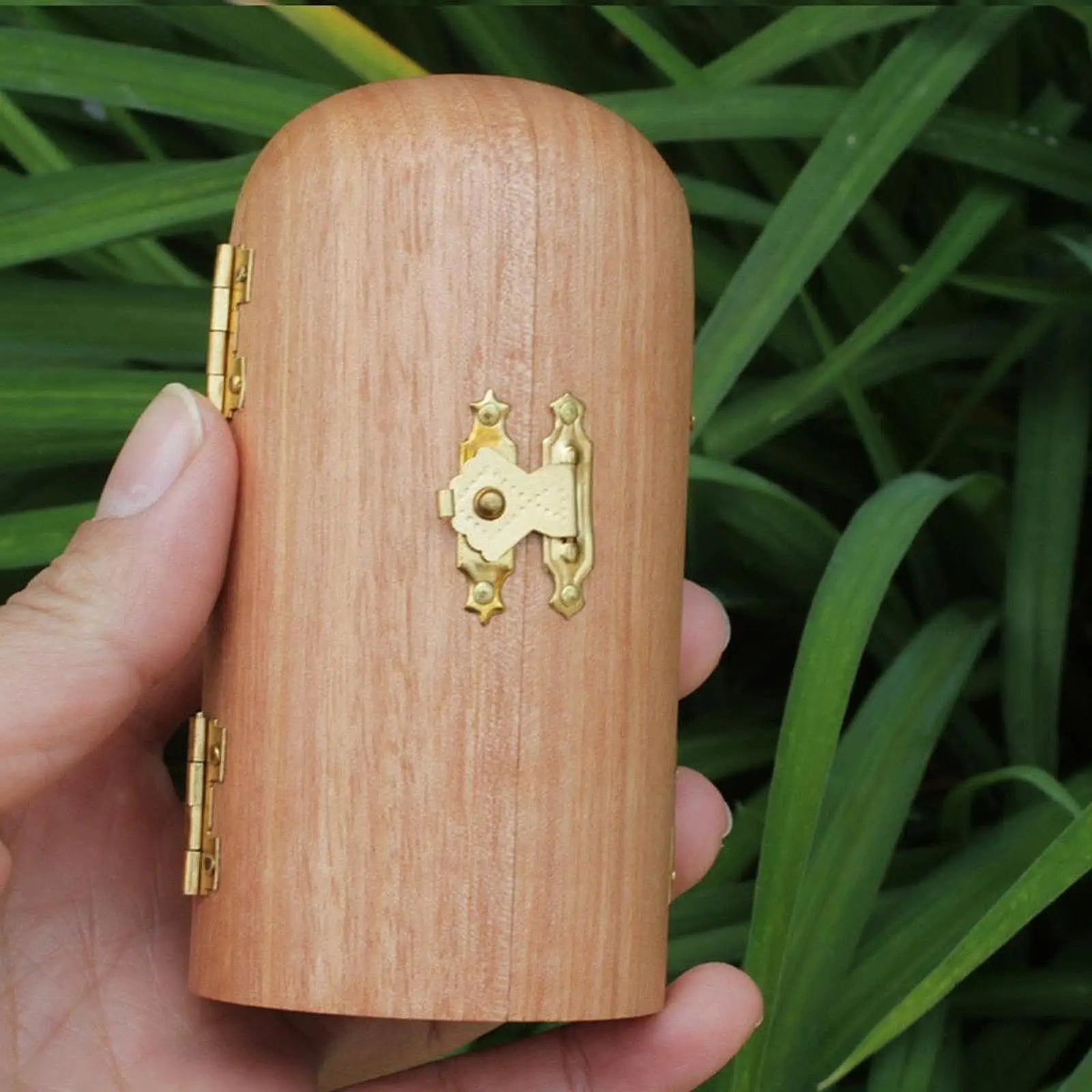 Catholic wooden statue home prayer ornament for cabinet decor centerpiece - religious (christian)