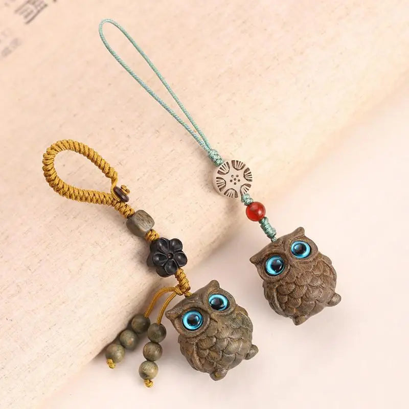 Owl wooden keychain portable fashionable phone charm decor pendant for women men bag key accessories gift keyring