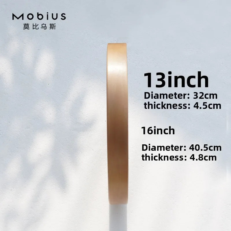 The original wood grain silent and simple wooden wall clock is a fashionable home decoration for the living room