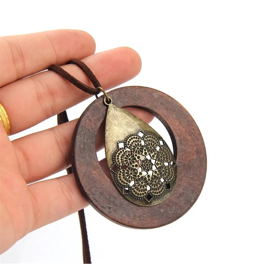 Wooden round pendant necklace vintage long style for sweater pu cord choker party