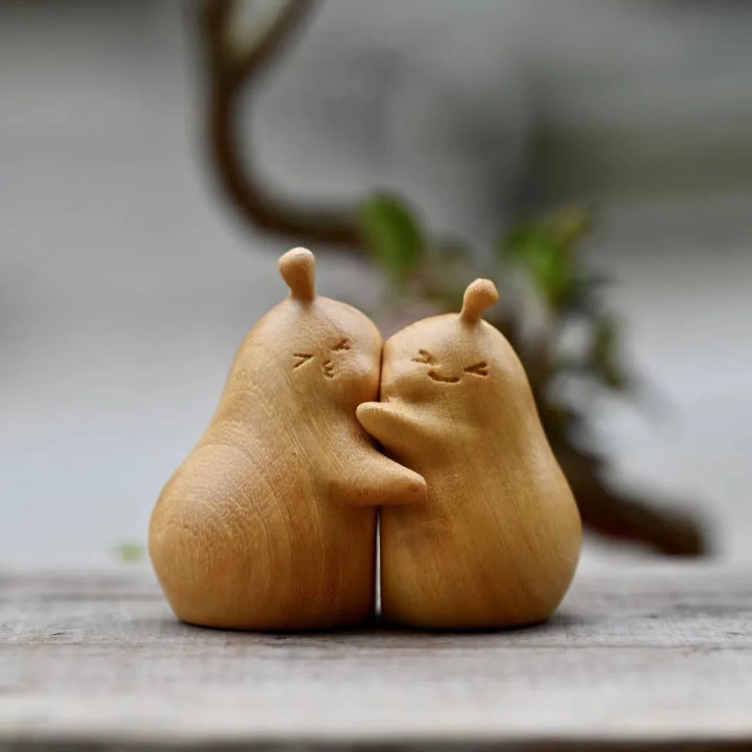 Cute wooden carvings never separate figurine valentine’s day gifts boyfriend birthday hugs pears home decor desktop