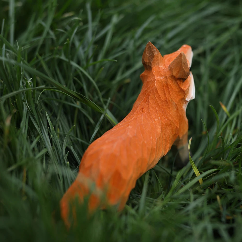 Handcrafted wood carving fox statue cute figurines desk ornament decorations accessories animal sculpture home decor