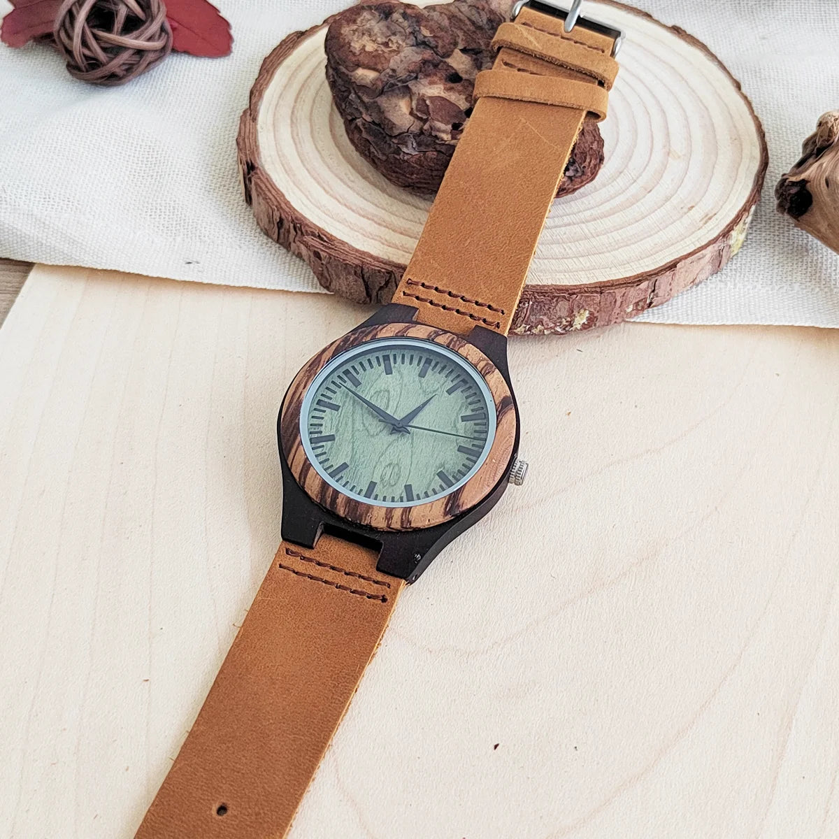 Vintage wooden wrist watches for men & women leather strap clock quartz wood personalized men’s birthday gift wholesale