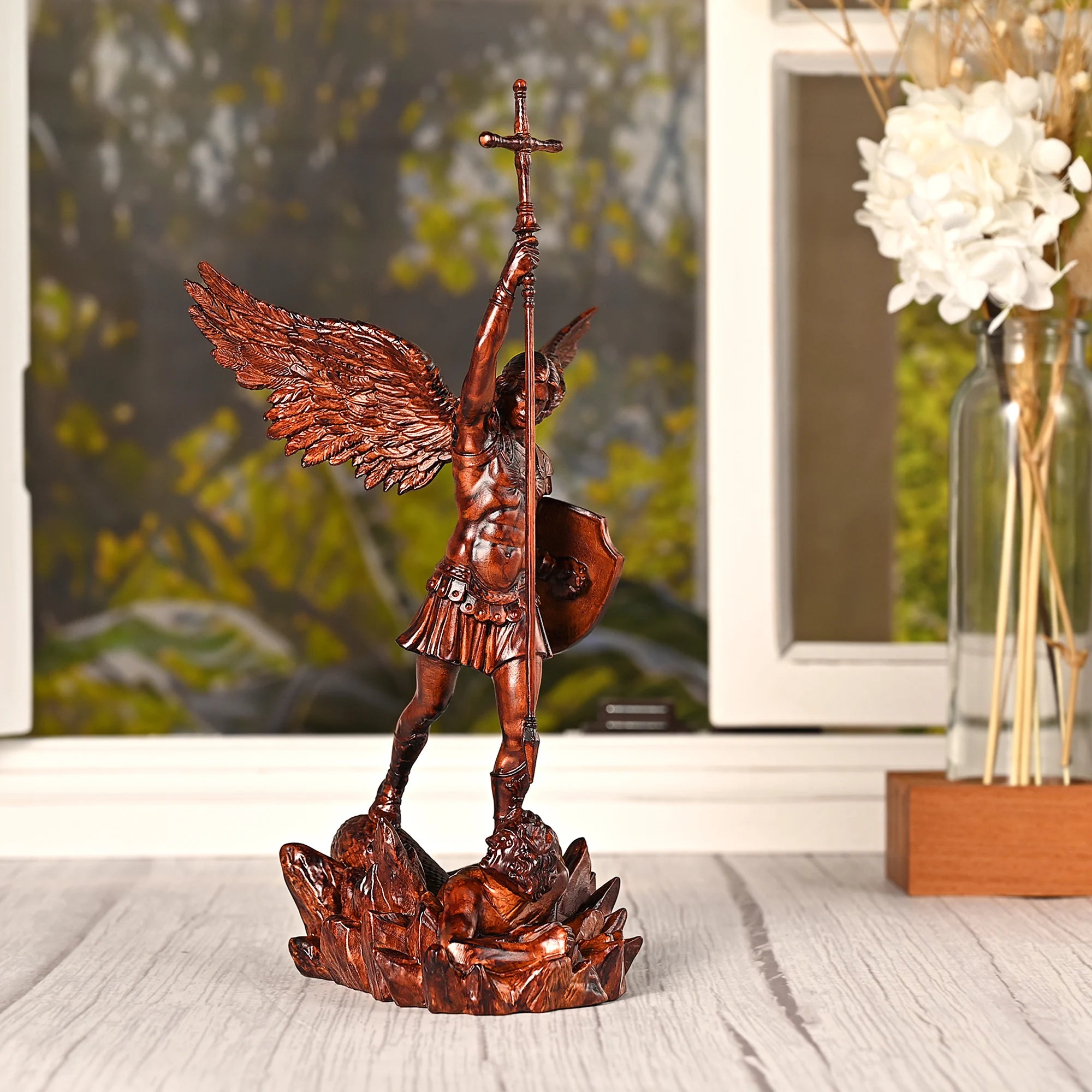 Cross-border solid wood crafts archangel michael round carved boxwood desktop ornaments wooden decorations - retro / 10