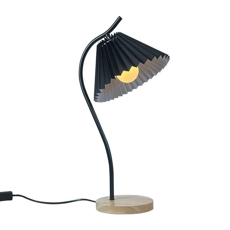 Nordic e27 led wooden desk lamps vintage black white iron table lights rod countryside style bedside reading lighting