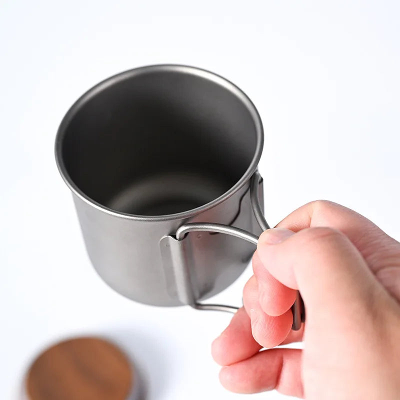 Titanium mug with walnut wood lid outdoor coffee tea milk beer cola cup portable folding handle camping travel mugs