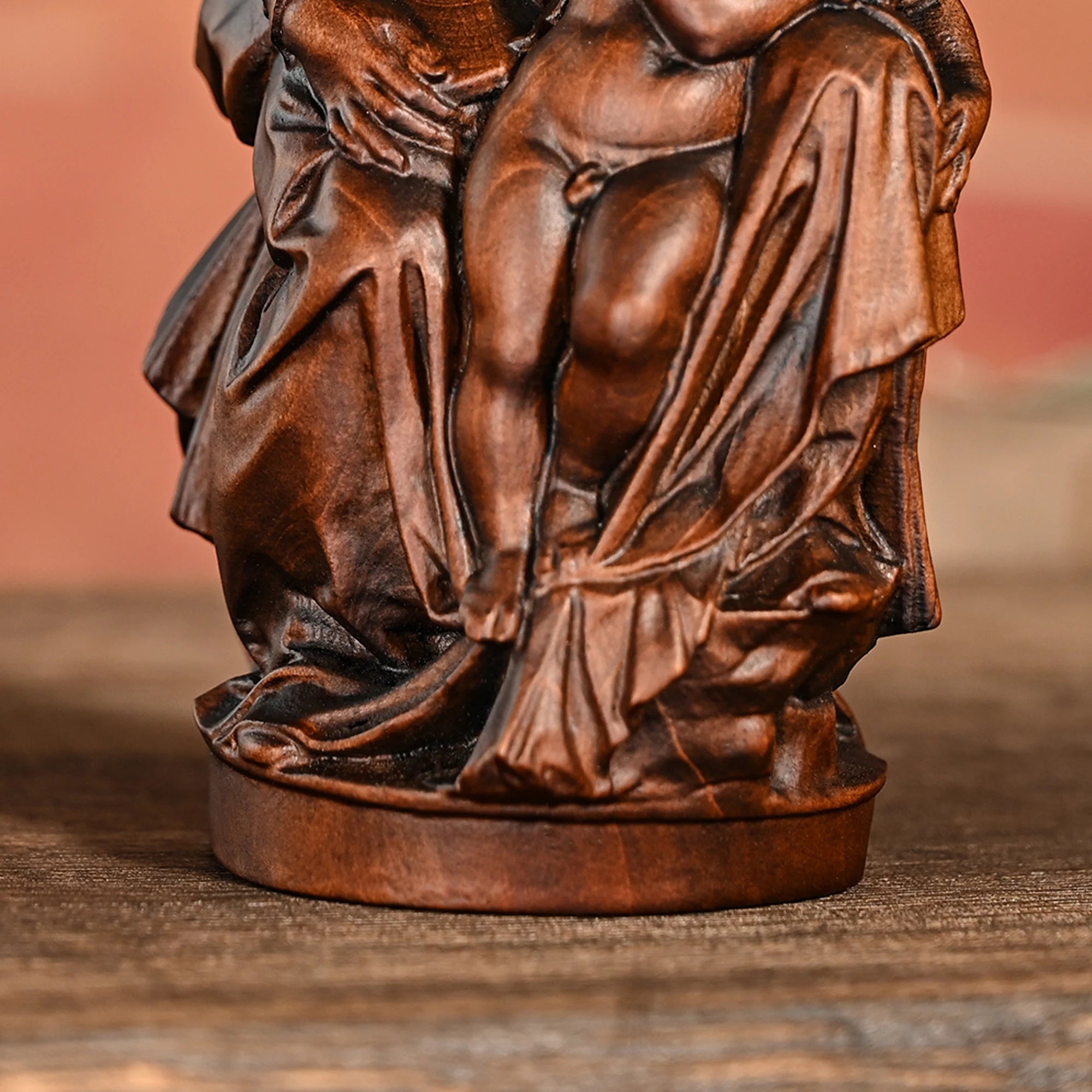 Cross-border solid wood carving crafts ornaments bruges our lady and ys round sculpture statue sacred - decorative