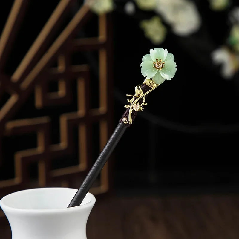 1pc wooden hair stick chinese style winding flower hairpin with tassel elegant lady clip accessories vintage 2024