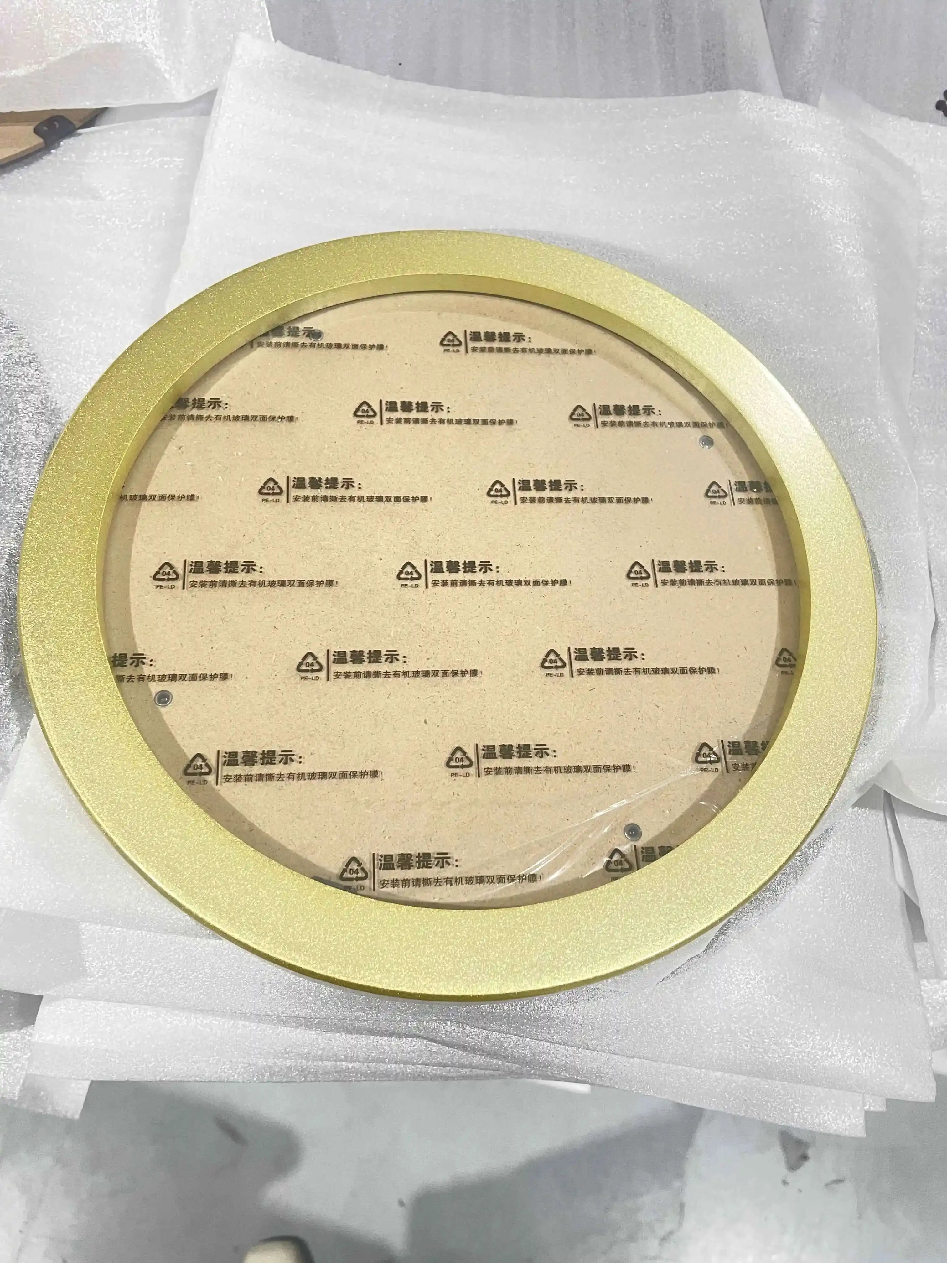 Classic wood round photo frame simple nordic style picture frames hanging solid color background wall decoration